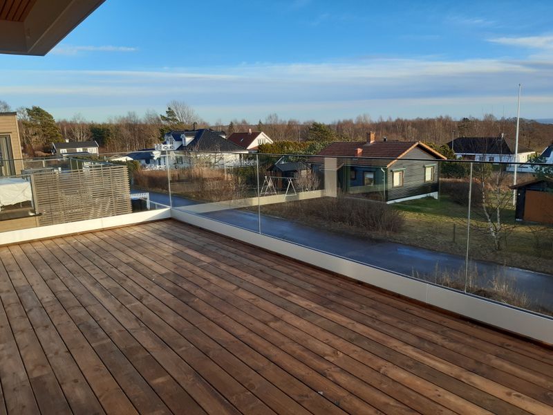 Helglass rekkverk /  full glass railings
